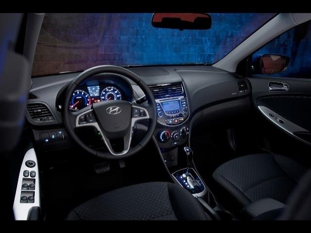 Hyundai Accent 2013 photo 8