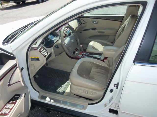 Hyundai Azera 2006 photo 2
