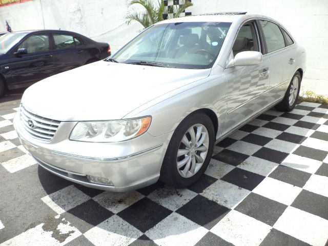 Hyundai Azera 2006 photo 2