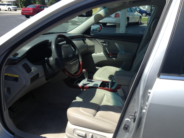 Hyundai Azera SLT 25 Sedan