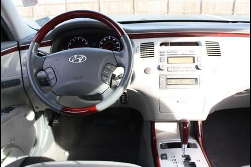 Hyundai Azera SLT 25 Other