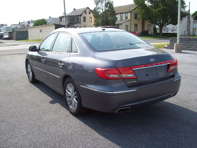 Hyundai Azera 2011 photo 2