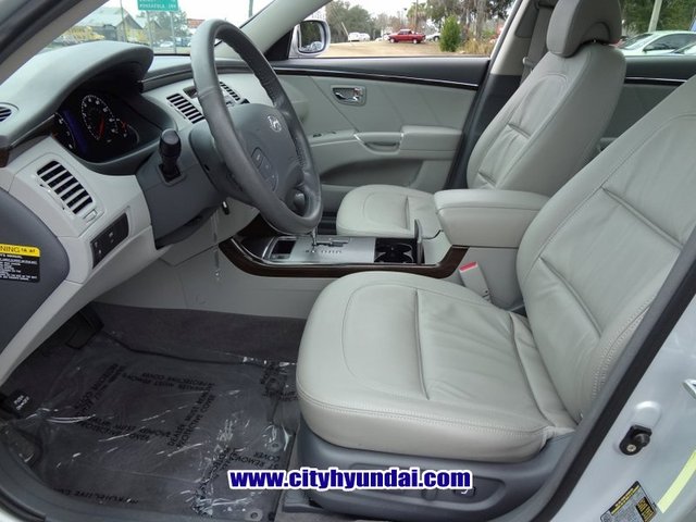 Hyundai Azera 2011 photo 2