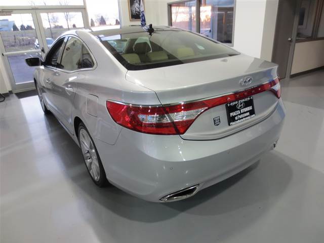 Hyundai Azera 2012 photo 2