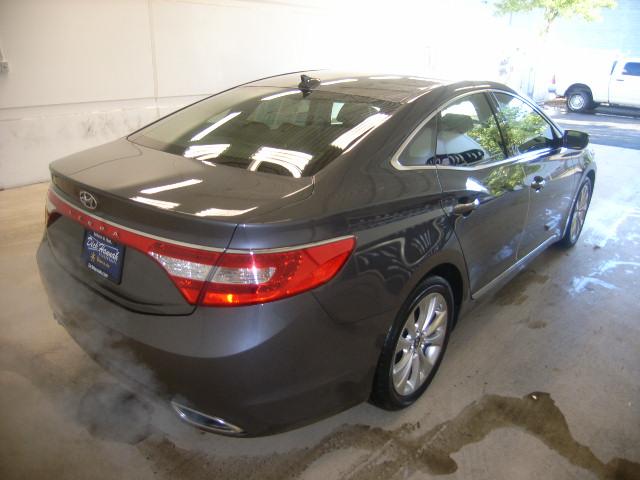 Hyundai Azera 2012 photo 4