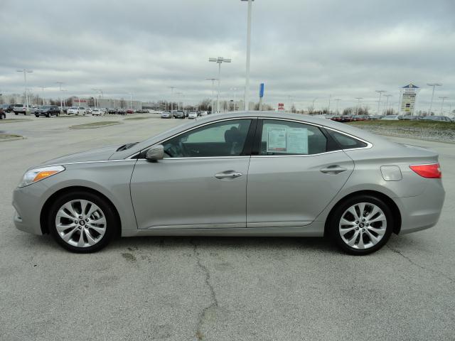 Hyundai Azera 2012 photo 3