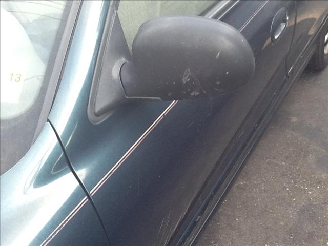 Hyundai Elantra 1999 photo 2