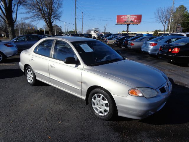 Hyundai Elantra 1999 photo 3