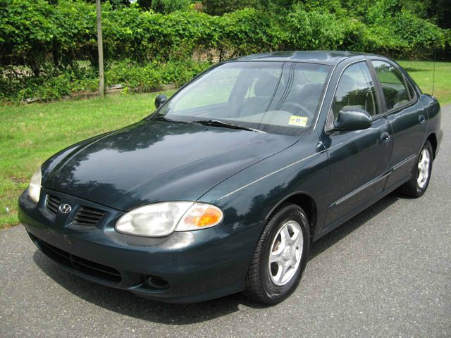 Hyundai Elantra 2000 photo 4