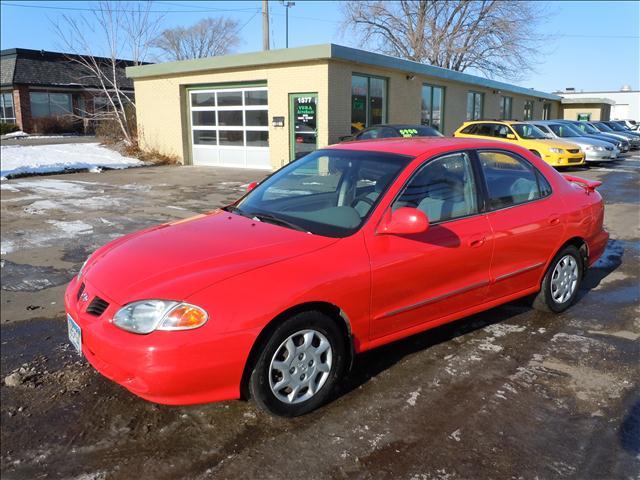 Hyundai Elantra FWD 4dr Sport Sedan