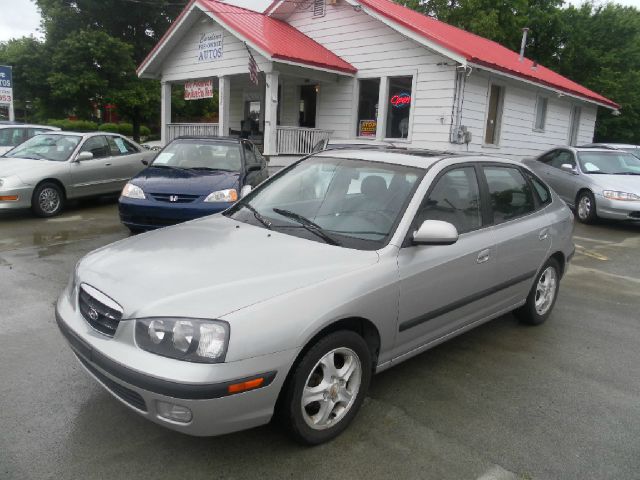 Hyundai Elantra 2001 photo 1