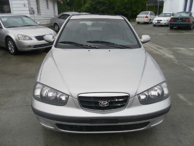 Hyundai Elantra 2001 photo 2