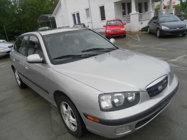 Hyundai Elantra 2001 photo 3