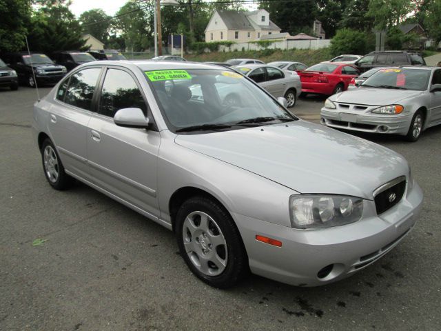 Hyundai Elantra 2001 photo 8