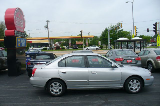 Hyundai Elantra 2001 photo 4