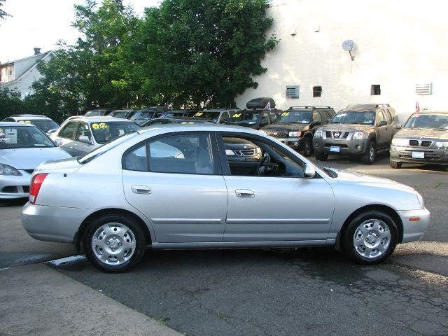 Hyundai Elantra 2001 photo 13