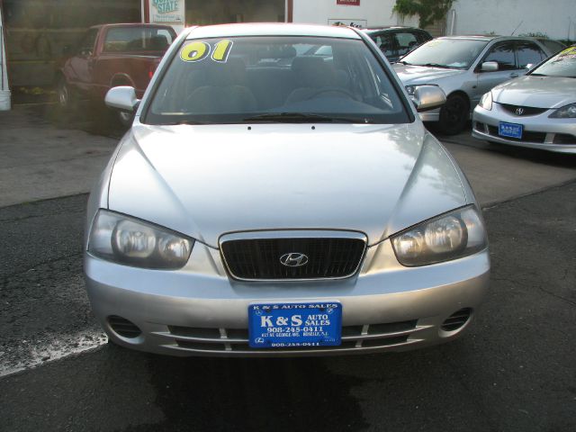 Hyundai Elantra 2001 photo 9