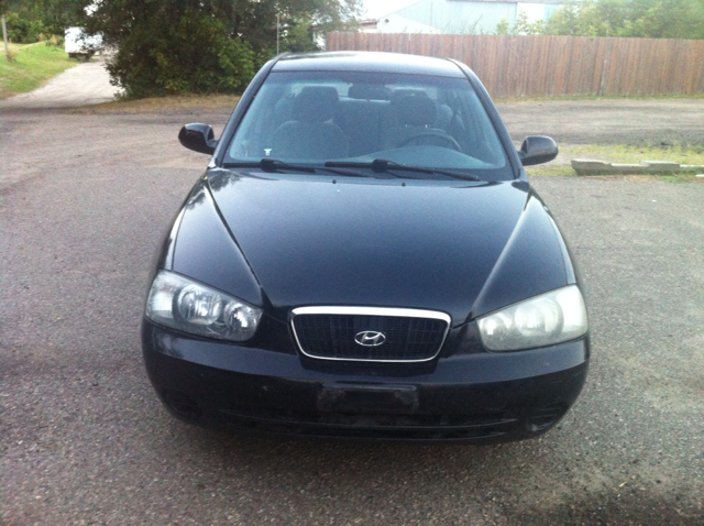 Hyundai Elantra 2002 photo 1