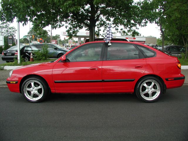 Hyundai Elantra 2002 photo 10