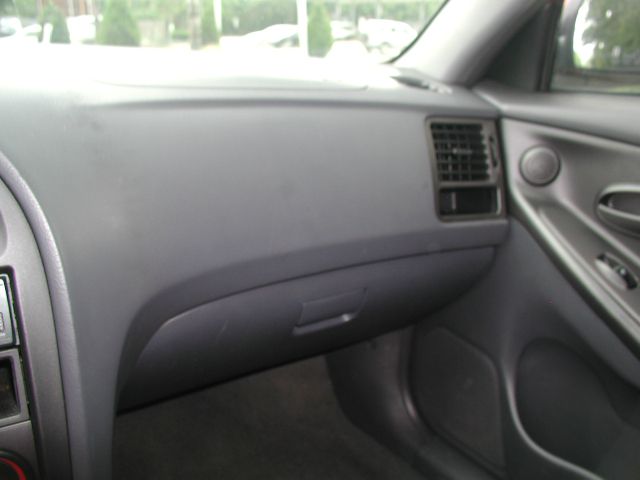 Hyundai Elantra 2002 photo 15