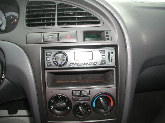 Hyundai Elantra 2002 photo 17