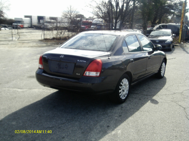 Hyundai Elantra 2002 photo 3