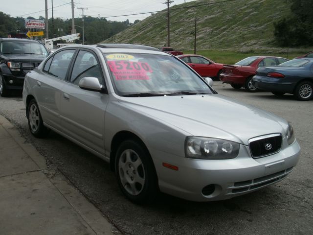 Hyundai Elantra 2002 photo 1