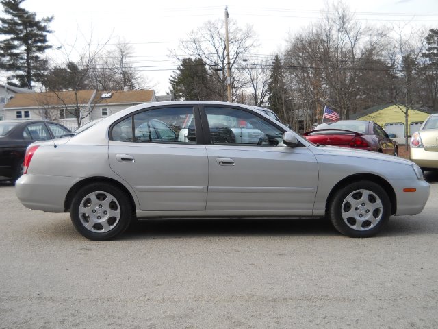 Hyundai Elantra 2002 photo 4