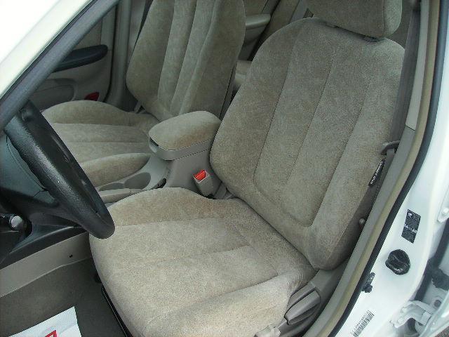 Hyundai Elantra 2002 photo 2