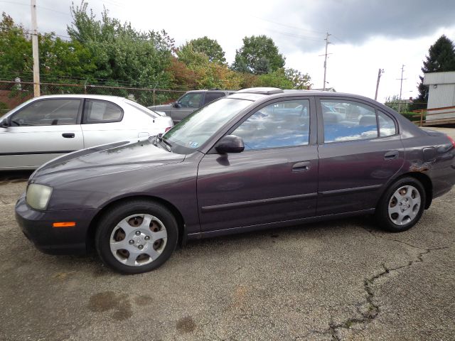 Hyundai Elantra 2002 photo 1