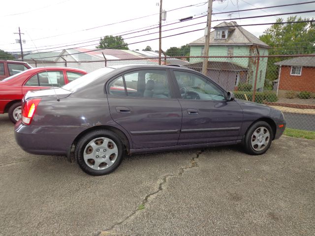 Hyundai Elantra 2002 photo 3