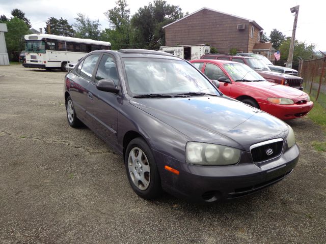 Hyundai Elantra 2002 photo 4