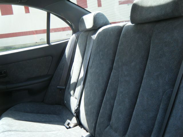 Hyundai Elantra 2002 photo 7