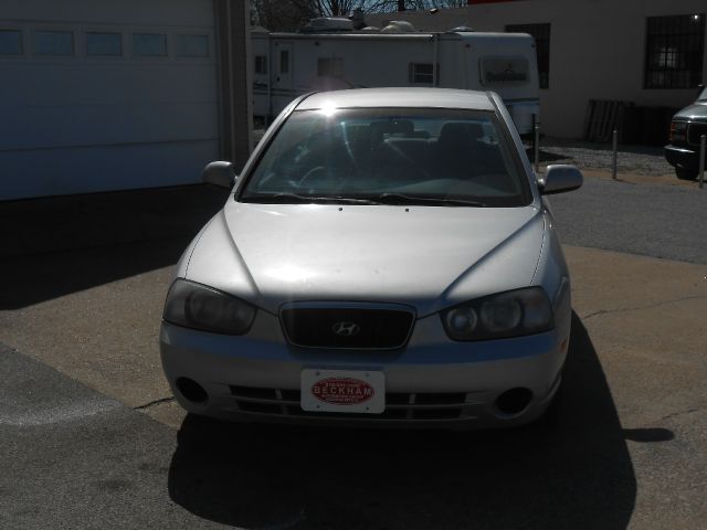Hyundai Elantra 2002 photo 4