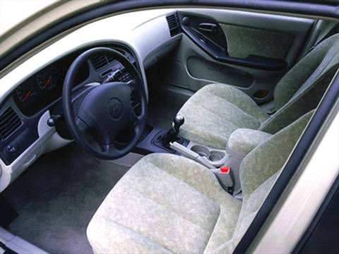 Hyundai Elantra 2002 photo 1