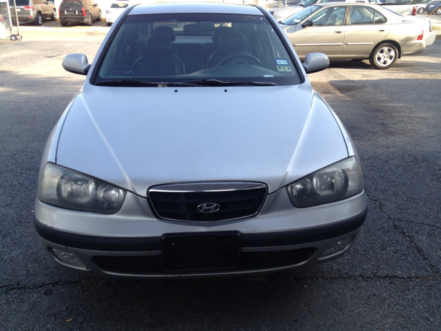 Hyundai Elantra 2003 photo 1