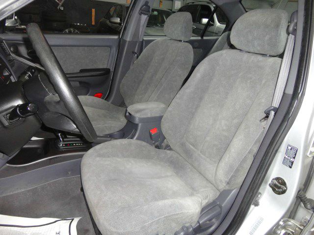 Hyundai Elantra 2003 photo 1