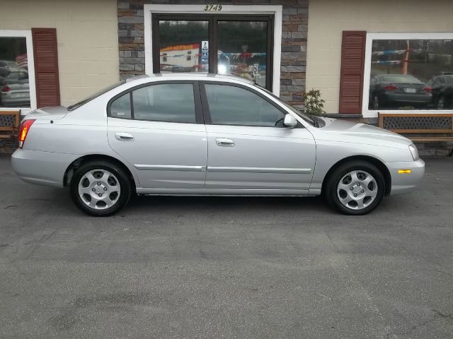 Hyundai Elantra 2003 photo 1