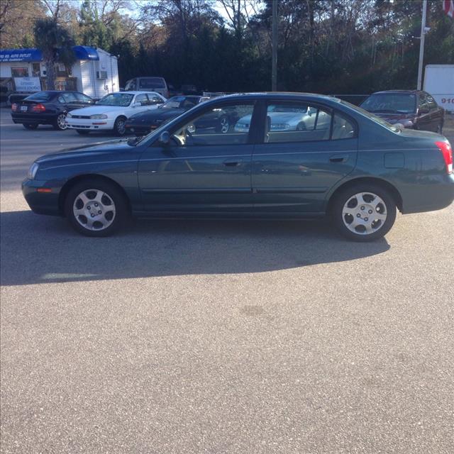 Hyundai Elantra 2003 photo 3
