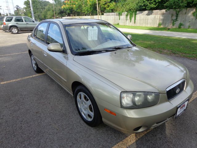 Hyundai Elantra 2003 photo 2