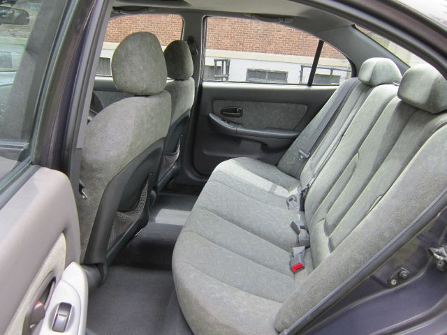 Hyundai Elantra 2003 photo 7