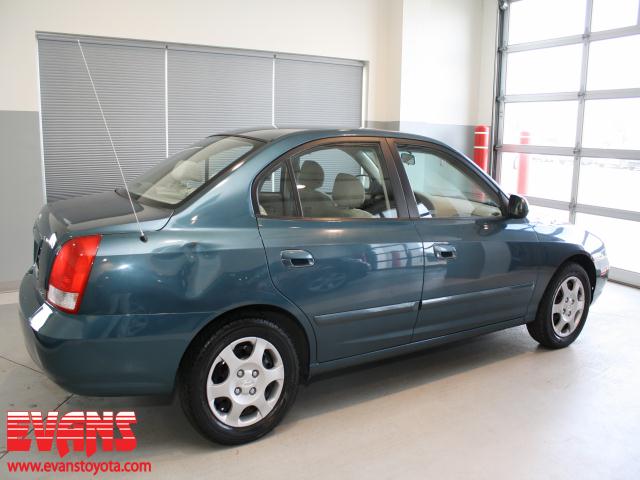 Hyundai Elantra 2003 photo 1