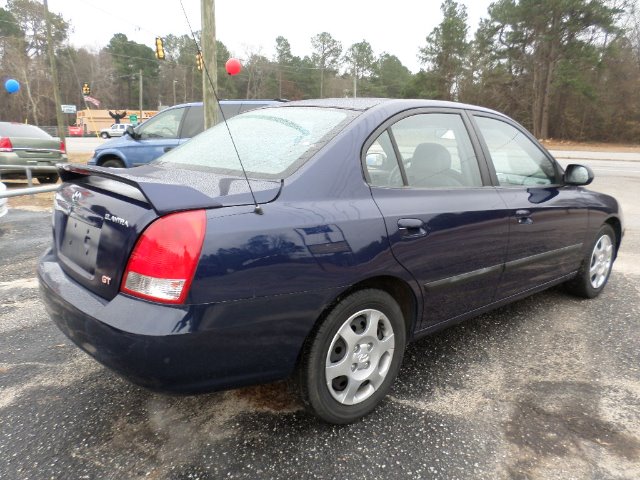 Hyundai Elantra 2003 photo 1
