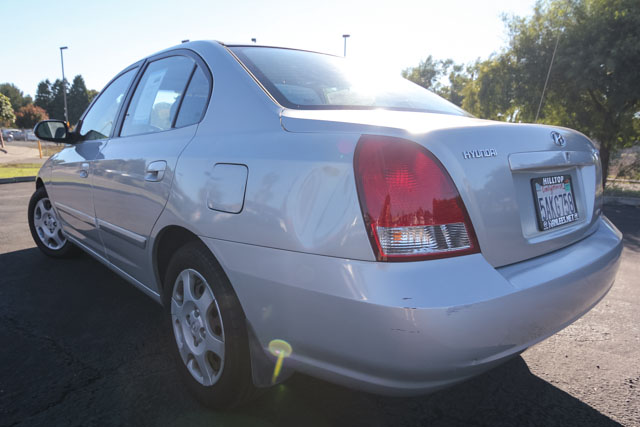 Hyundai Elantra 2003 photo 2
