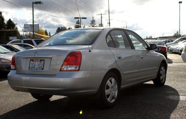 Hyundai Elantra 2003 photo 4
