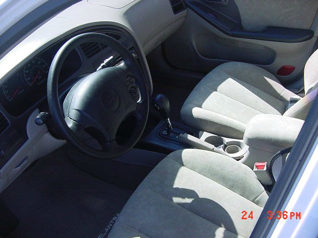 Hyundai Elantra FWD 4dr Sport Sedan