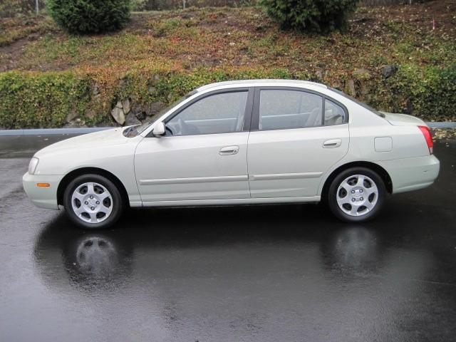 Hyundai Elantra 2003 photo 2