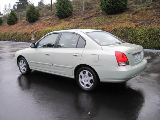Hyundai Elantra 2003 photo 3