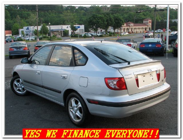 Hyundai Elantra Riviera Hatchback