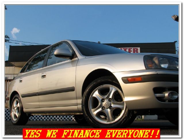 Hyundai Elantra 2004 photo 11